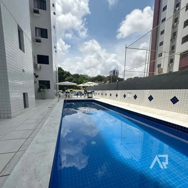 Foto 1 de Apartamento com 2 Quartos à venda, 96m² em Miramar, João Pessoa