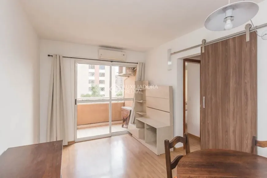 Foto 1 de Apartamento com 2 Quartos para alugar, 61m² em Partenon, Porto Alegre