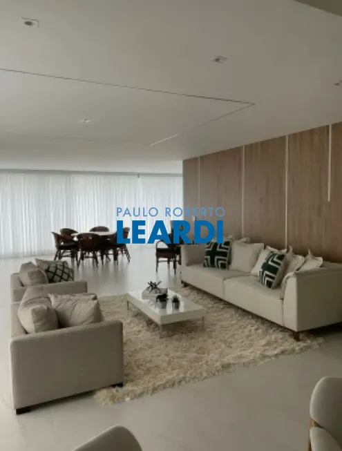 Foto 1 de Casa de Condomínio com 5 Quartos à venda, 548m² em Alphaville, Barueri