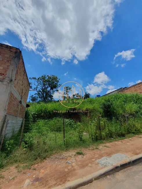 Foto 1 de Lote/Terreno à venda, 210m² em Colonial, Contagem