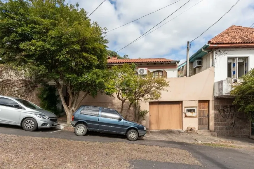 Foto 1 de Casa com 2 Quartos à venda, 374m² em Vila Conceição, Porto Alegre