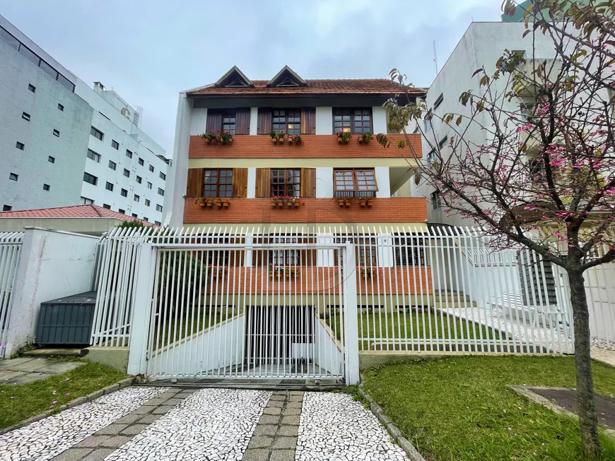 Foto 1 de Apartamento com 3 Quartos à venda, 57m² em Vila Izabel, Curitiba