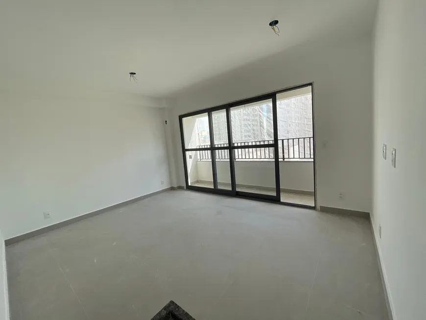 Foto 1 de Apartamento com 1 Quarto à venda, 27m² em Vila Mariana, São Paulo