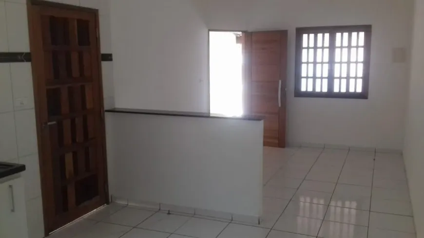 Foto 1 de Casa com 2 Quartos à venda, 70m² em Residencial São Francisco, São José dos Campos