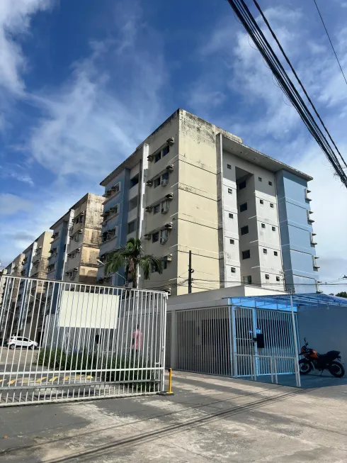 Foto 1 de Apartamento com 2 Quartos à venda, 65m² em Atalaia, Ananindeua