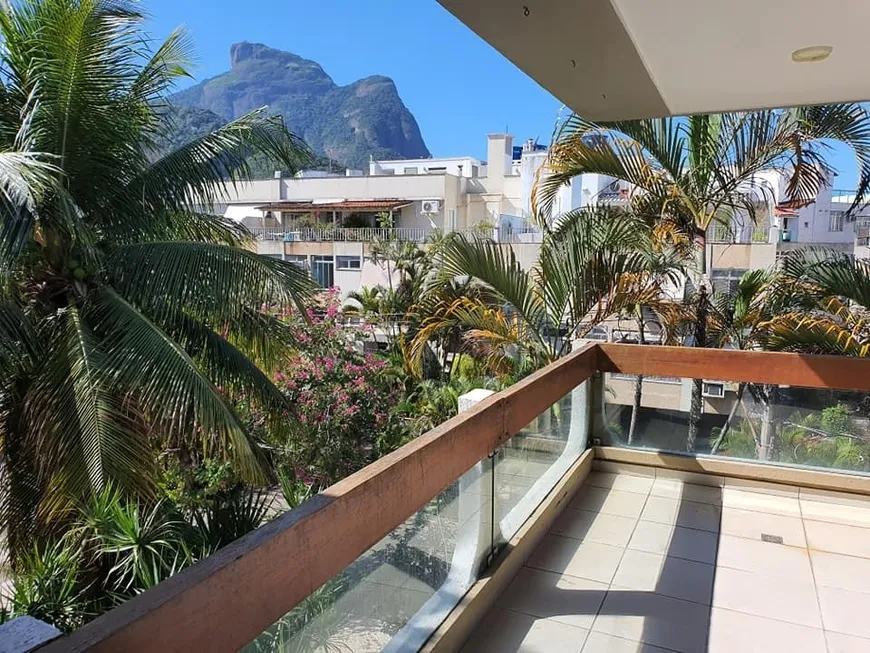 Foto 1 de Apartamento com 3 Quartos à venda, 163m² em Barra da Tijuca, Rio de Janeiro