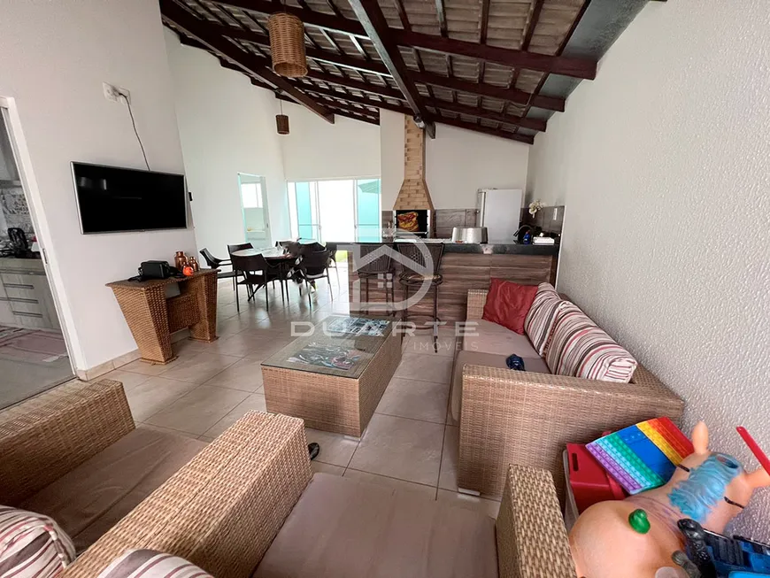 Foto 1 de Casa com 3 Quartos à venda, 204m² em Anápolis City, Anápolis