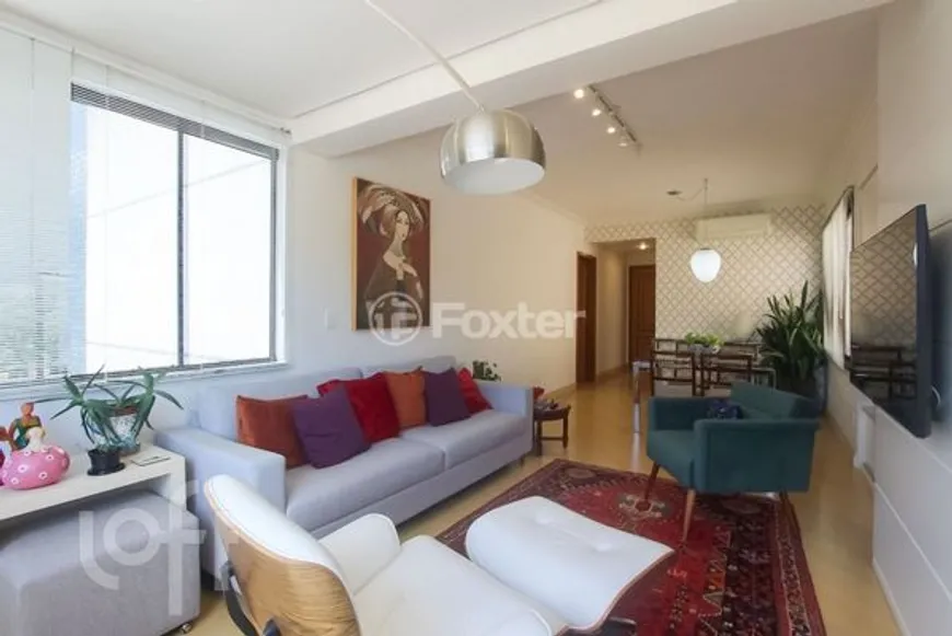 Foto 1 de Apartamento com 2 Quartos à venda, 81m² em Auxiliadora, Porto Alegre