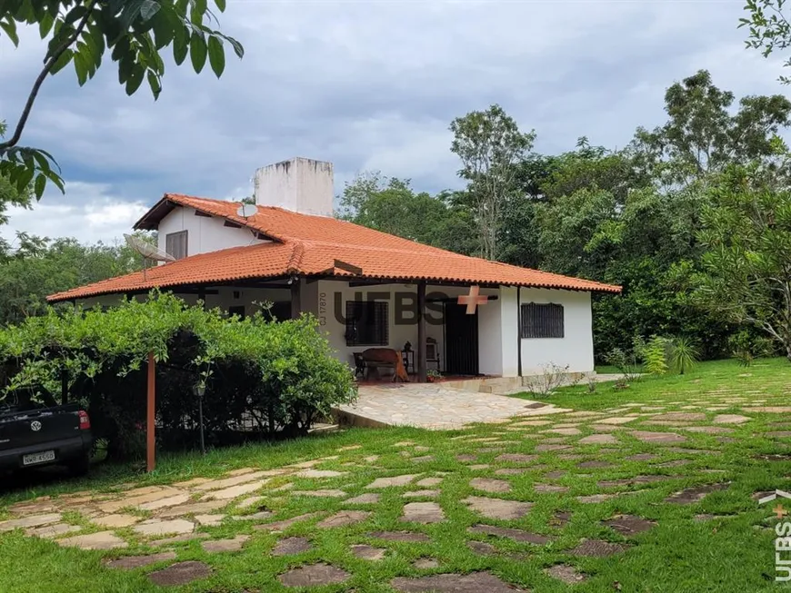 Foto 1 de Fazenda/Sítio com 3 Quartos à venda, 200m² em , Pirenópolis