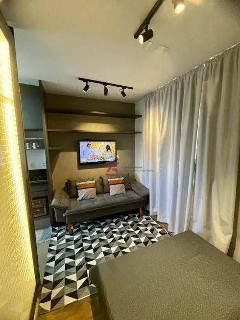 Foto 1 de Apartamento com 1 Quarto para alugar, 32m² em Cerqueira César, São Paulo