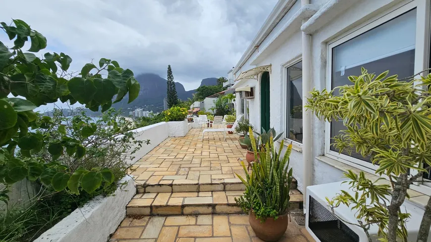 Foto 1 de Casa com 5 Quartos para venda ou aluguel, 877m² em São Conrado, Rio de Janeiro