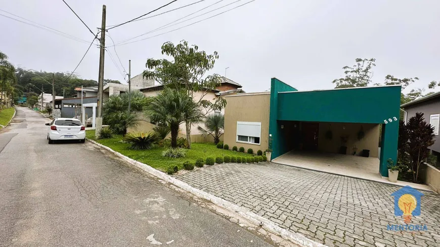 Foto 1 de Casa de Condomínio com 2 Quartos à venda, 200m² em Parque Delfim Verde, Itapecerica da Serra