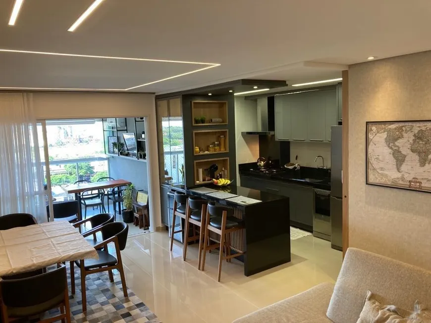 Foto 1 de Apartamento com 3 Quartos à venda, 112m² em Zona 03, Maringá