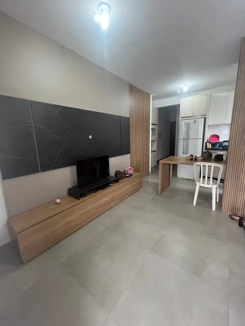 Foto 1 de Apartamento com 2 Quartos à venda, 59m² em Aririu, Palhoça