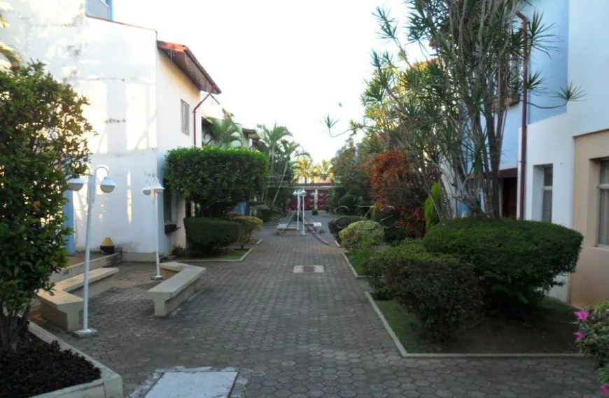 Foto 1 de Casa de Condomínio com 3 Quartos à venda, 141m² em Jardim Santa Maria, Jacareí