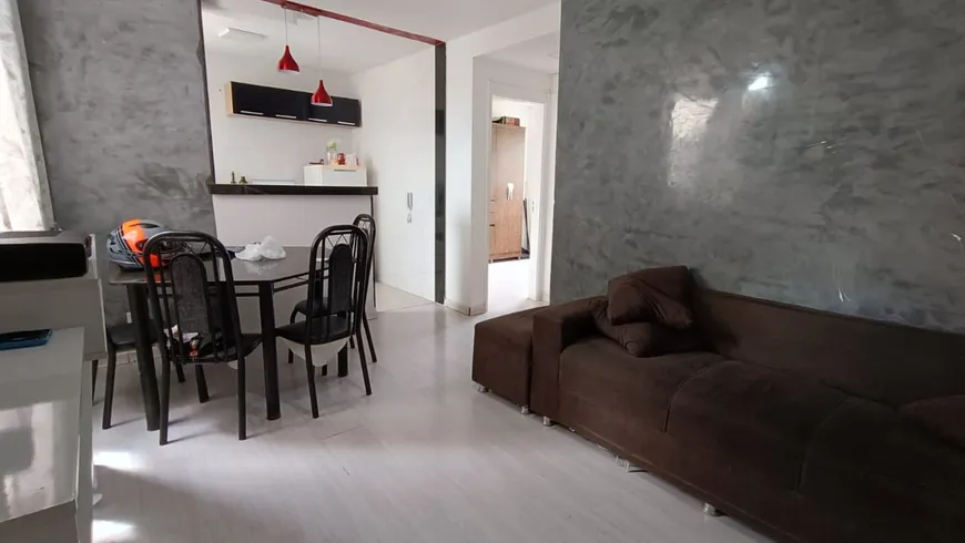 Foto 1 de Apartamento com 2 Quartos à venda, 44m² em Laranjeiras, Betim