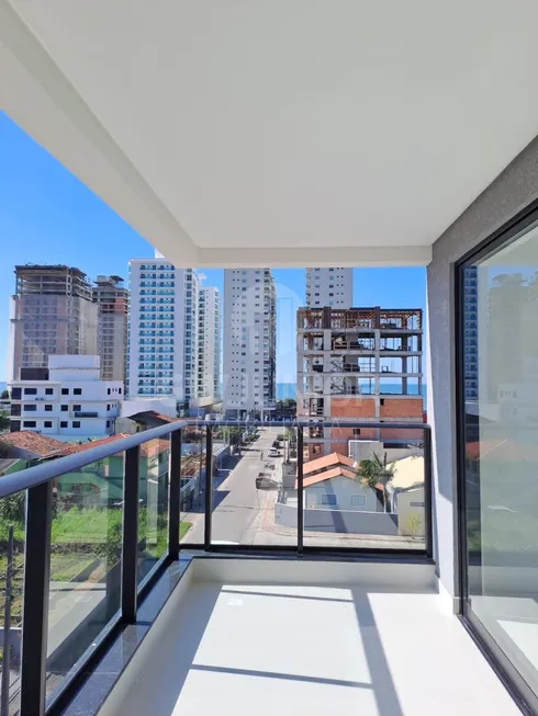 Foto 1 de Apartamento com 3 Quartos à venda, 110m² em Itacolomi, Balneário Piçarras