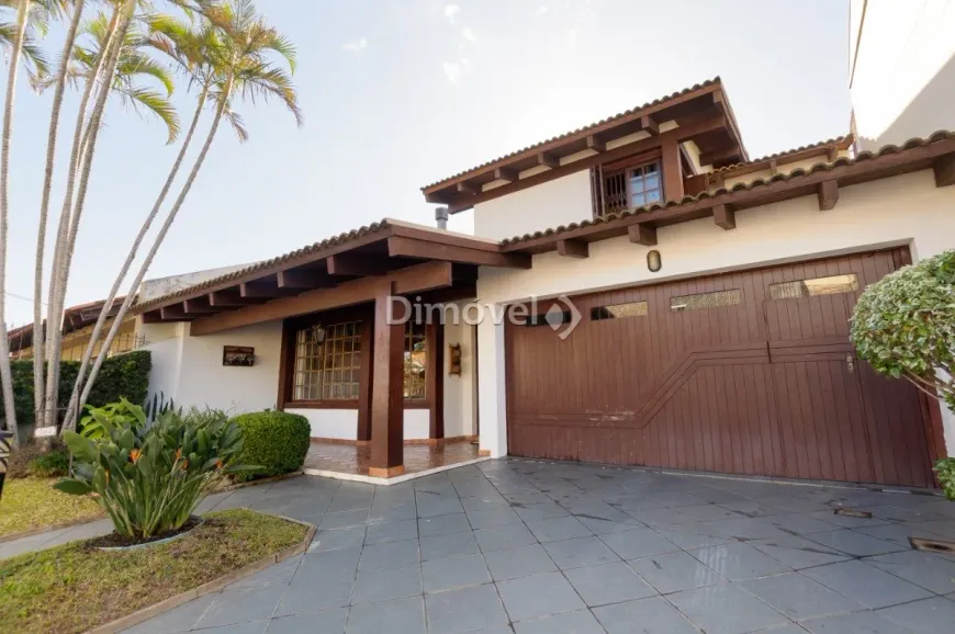 Foto 1 de Casa com 3 Quartos à venda, 289m² em Ipanema, Porto Alegre