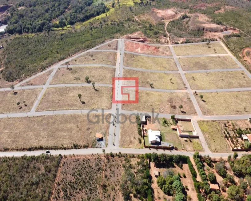 Foto 1 de Lote/Terreno à venda, 185m² em , Brasília de Minas