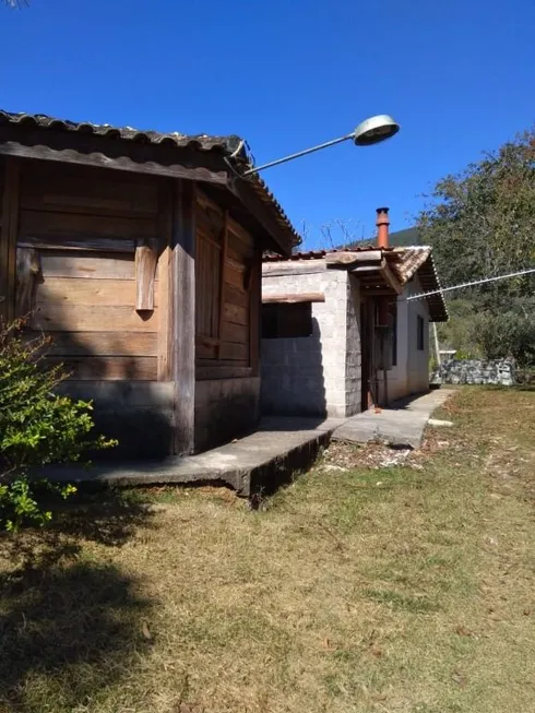 Foto 1 de Fazenda/Sítio com 4 Quartos à venda, 3100m² em Zona Rural, Monteiro Lobato