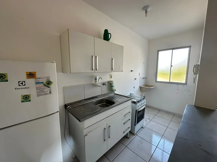 Foto 1 de Apartamento com 2 Quartos à venda, 48m² em Estancia Monazitica, Serra