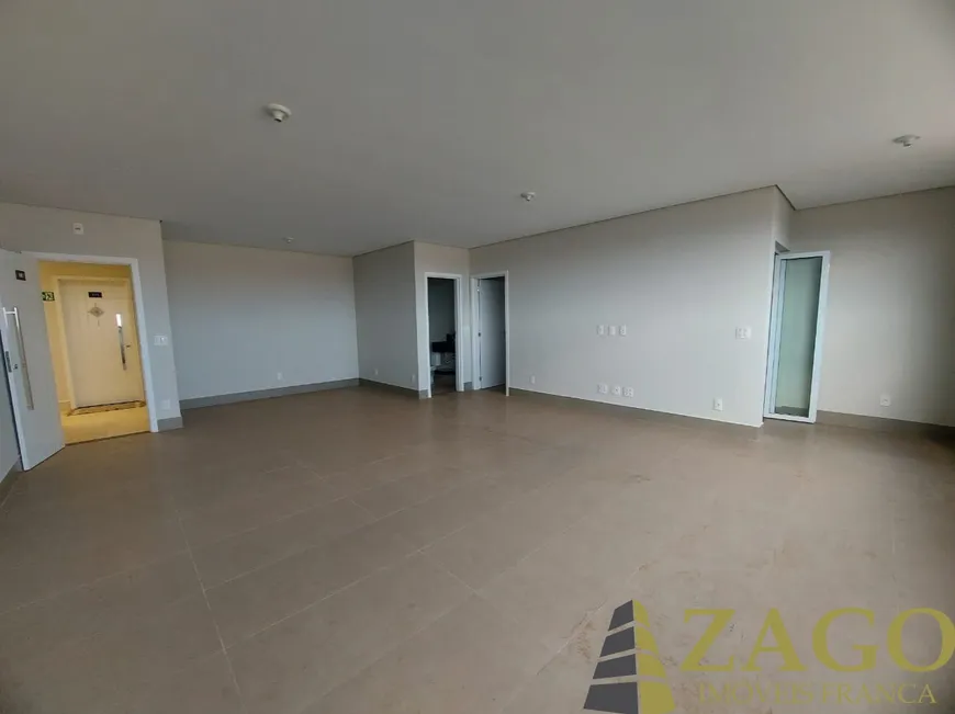 Foto 1 de Apartamento com 3 Quartos à venda, 150m² em Jardim Santana, Franca