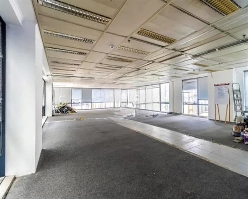 Foto 1 de Ponto Comercial para alugar, 200m² em Bela Vista, São Paulo