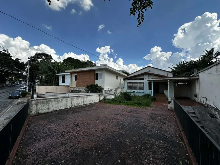 Foto 1 de Casa com 4 Quartos à venda, 320m² em Alto da Lapa, São Paulo