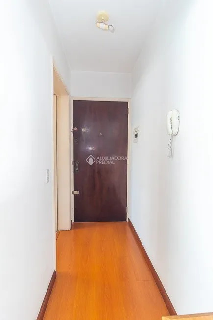 Foto 1 de Apartamento com 2 Quartos à venda, 68m² em Floresta, Porto Alegre