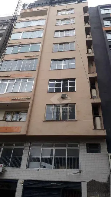 Foto 1 de Kitnet com 1 Quarto à venda, 18m² em Centro, Porto Alegre