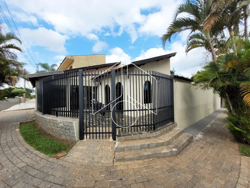 Foto 1 de Casa com 3 Quartos à venda, 195m² em Jardim Acapulco, Marília