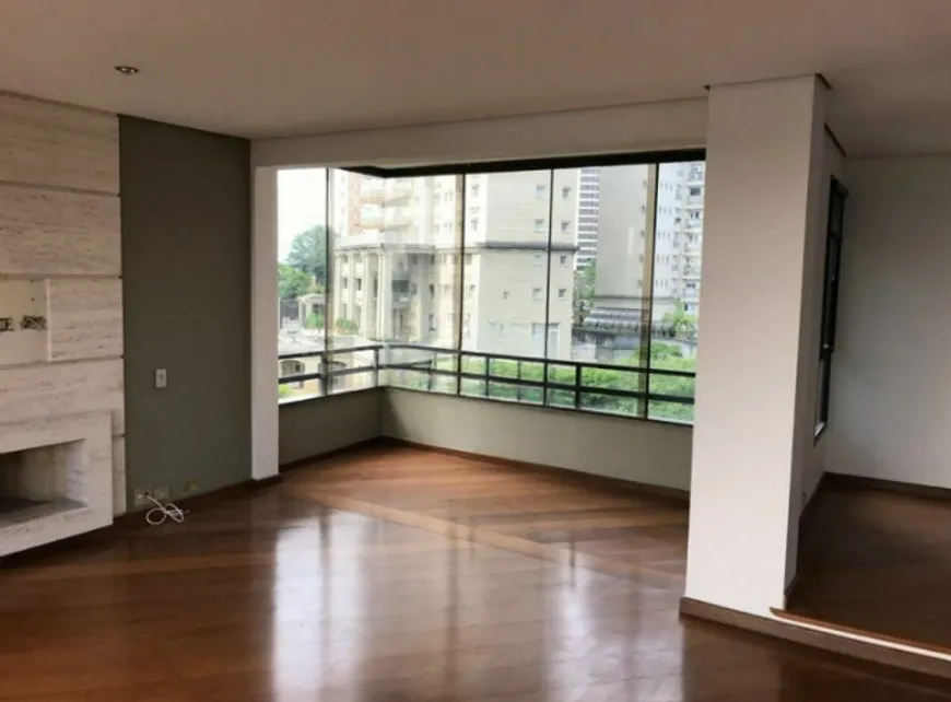 Foto 1 de Apartamento com 5 Quartos à venda, 360m² em Morumbi, São Paulo