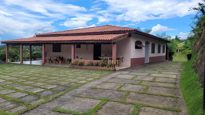 Foto 1 de Fazenda/Sítio com 4 Quartos à venda, 550m² em , Guararema