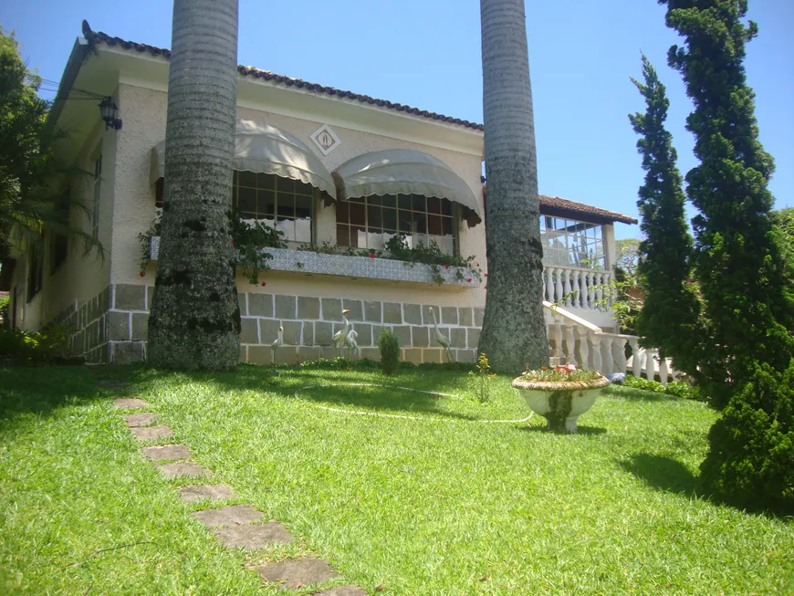 Foto 1 de Casa com 5 Quartos à venda, 270m² em Araras, Teresópolis