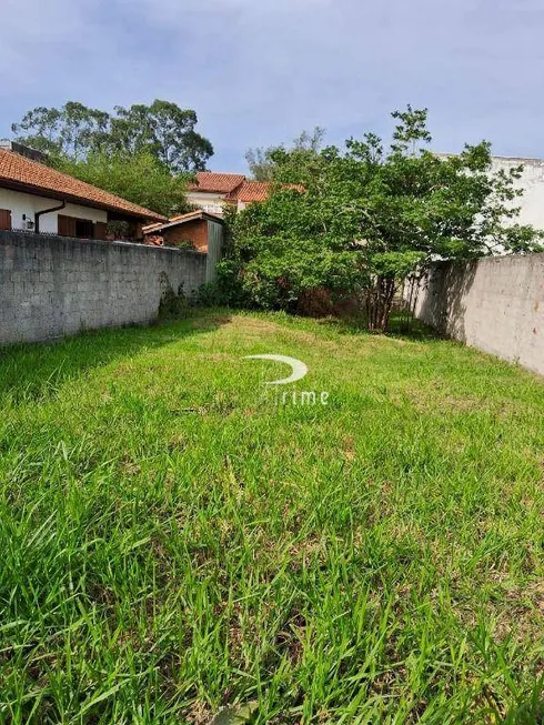 Foto 1 de Lote/Terreno à venda, 279m² em Camboinhas, Niterói