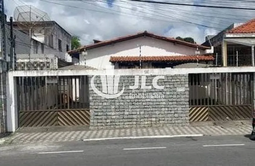 Foto 1 de Casa com 3 Quartos à venda, 473m² em São José, Aracaju