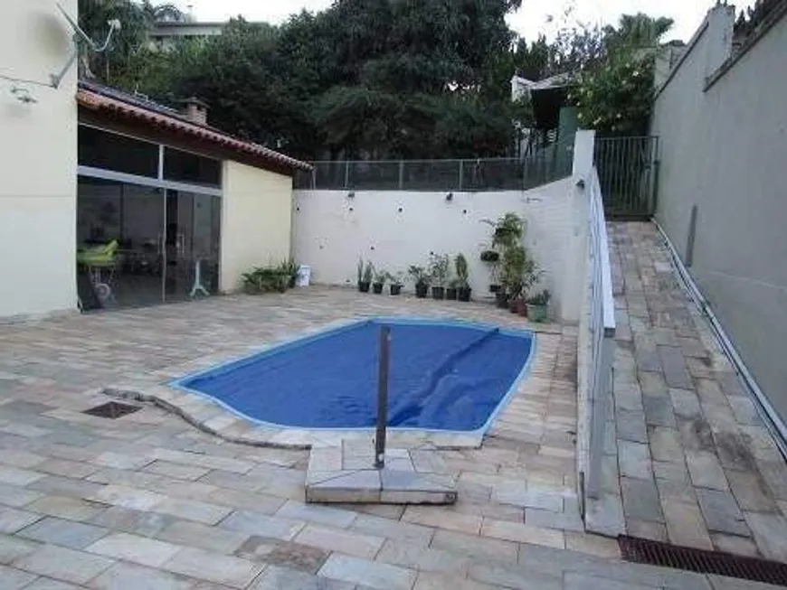Foto 1 de Casa com 5 Quartos à venda, 940m² em São Luíz, Belo Horizonte