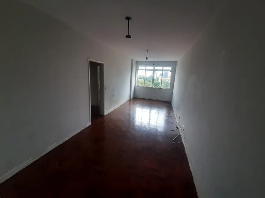 Foto 1 de Apartamento com 3 Quartos para alugar, 90m² em Centro, Campinas