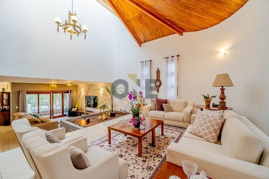 Foto 1 de Casa de Condomínio com 4 Quartos à venda, 456m² em Granja Viana, Embu das Artes