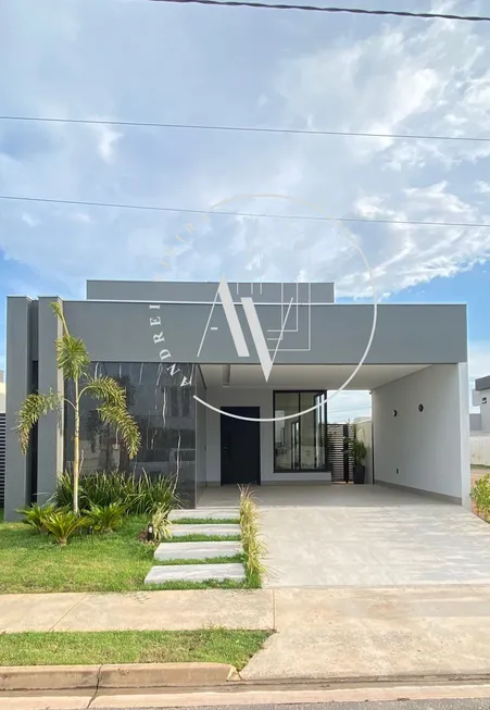 Foto 1 de Casa de Condomínio com 3 Quartos à venda, 143m² em Jardim Imperial, Cuiabá