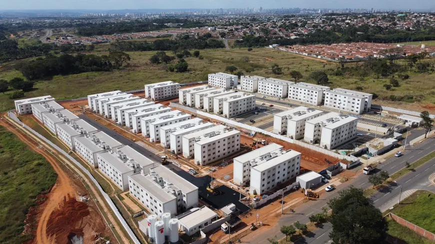 Foto 1 de Apartamento com 2 Quartos à venda, 42m² em Residencial Porto Dourado, Goiânia