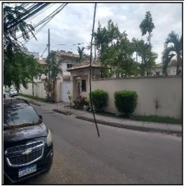 Foto 1 de Casa com 2 Quartos à venda, 55m² em Taquara, Rio de Janeiro