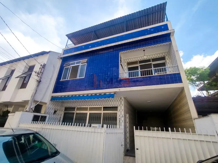 Foto 1 de Casa com 4 Quartos à venda, 277m² em Praça Seca, Rio de Janeiro