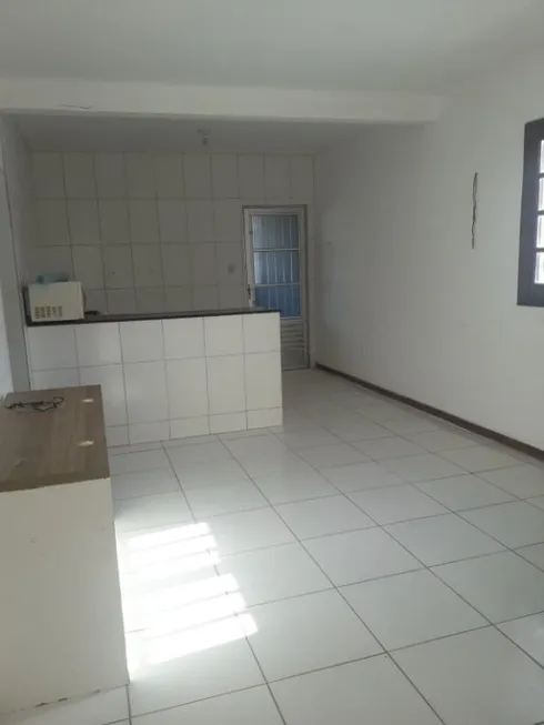 Foto 1 de Apartamento com 2 Quartos à venda, 89m² em Ipitanga, Lauro de Freitas