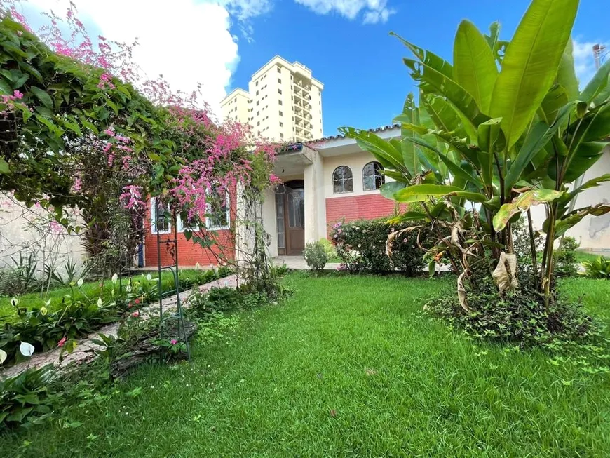 Foto 1 de Casa com 4 Quartos à venda, 262m² em Vila Oliveira, Mogi das Cruzes