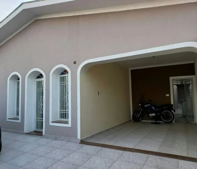 Foto 1 de Casa com 3 Quartos à venda, 260m² em Vila Marieta, Campinas