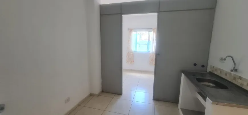 Foto 1 de Apartamento com 1 Quarto para alugar, 22m² em Luz, São Paulo