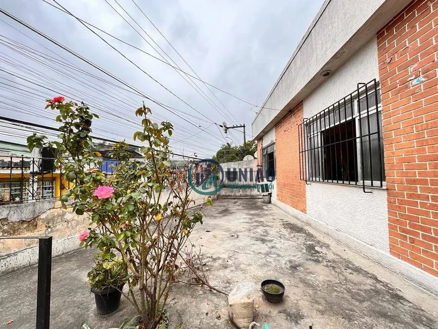 Foto 1 de Casa com 3 Quartos à venda, 150m² em Rocha, São Gonçalo