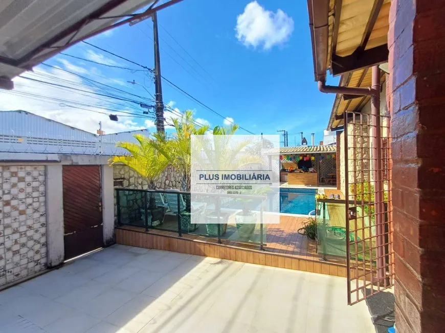Foto 1 de Casa com 3 Quartos à venda, 405m² em Prado, Recife