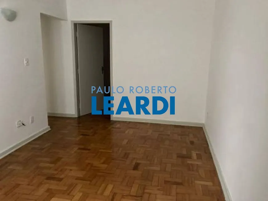 Foto 1 de Apartamento com 3 Quartos à venda, 72m² em Sumaré, São Paulo